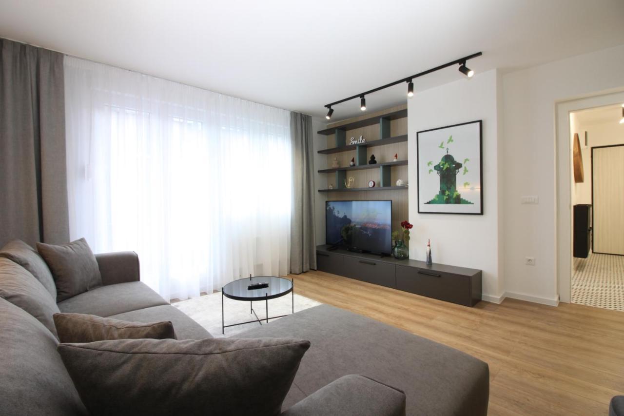 Meeting Point Apartment ซาราเยโว ภายนอก รูปภาพ