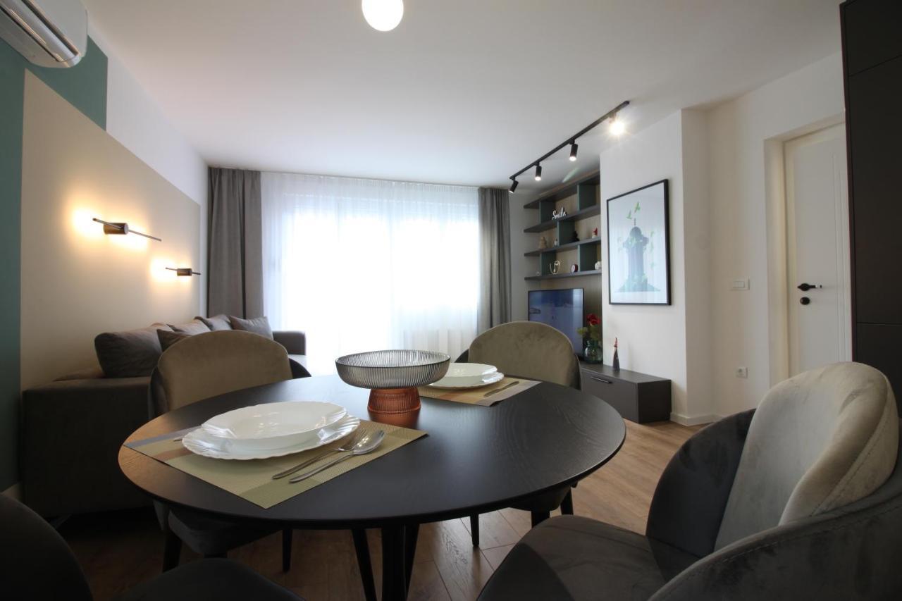 Meeting Point Apartment ซาราเยโว ภายนอก รูปภาพ