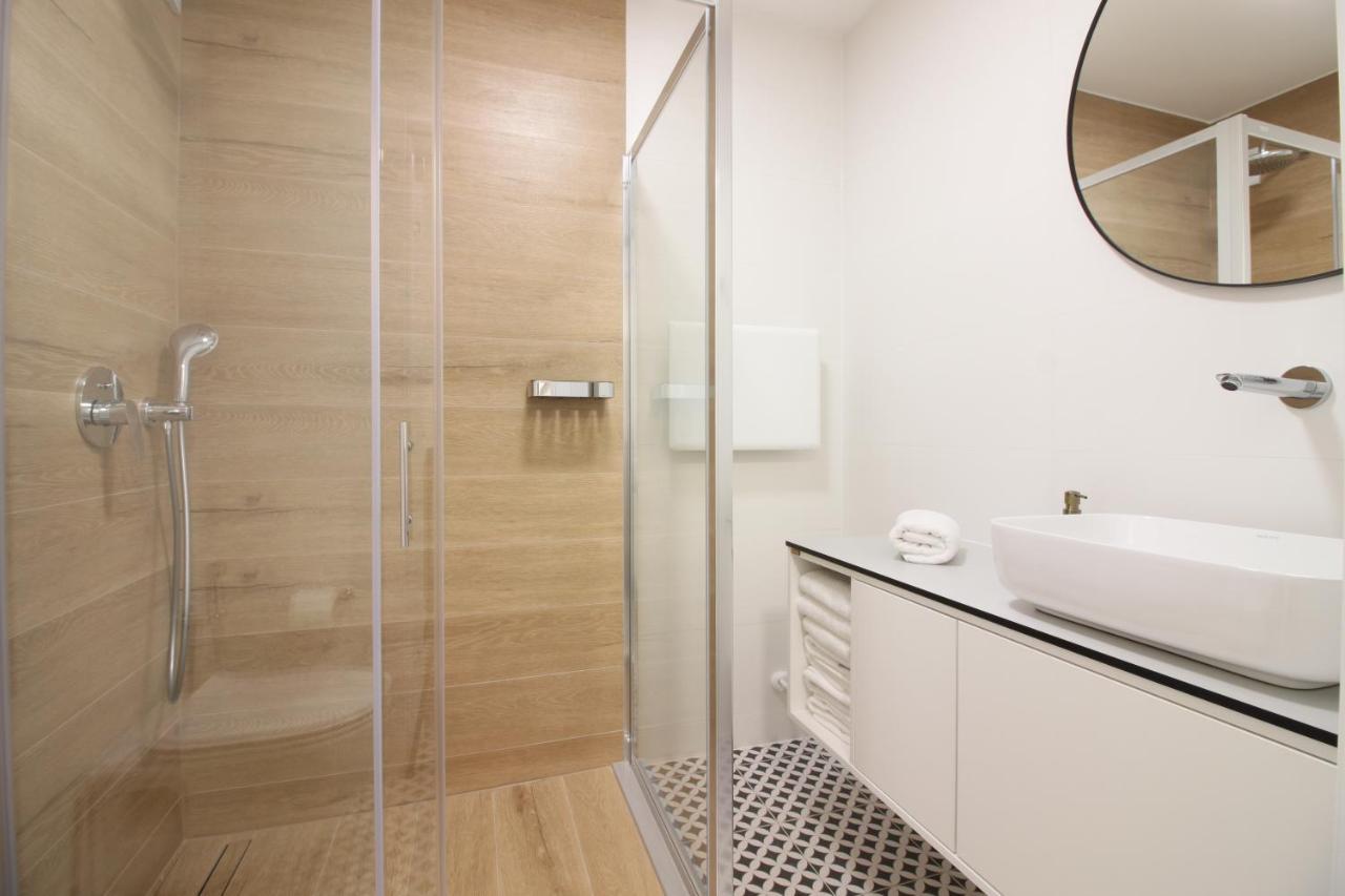 Meeting Point Apartment ซาราเยโว ภายนอก รูปภาพ